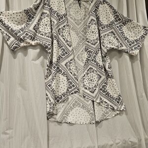 Elegant Black and White Paisley Blouse